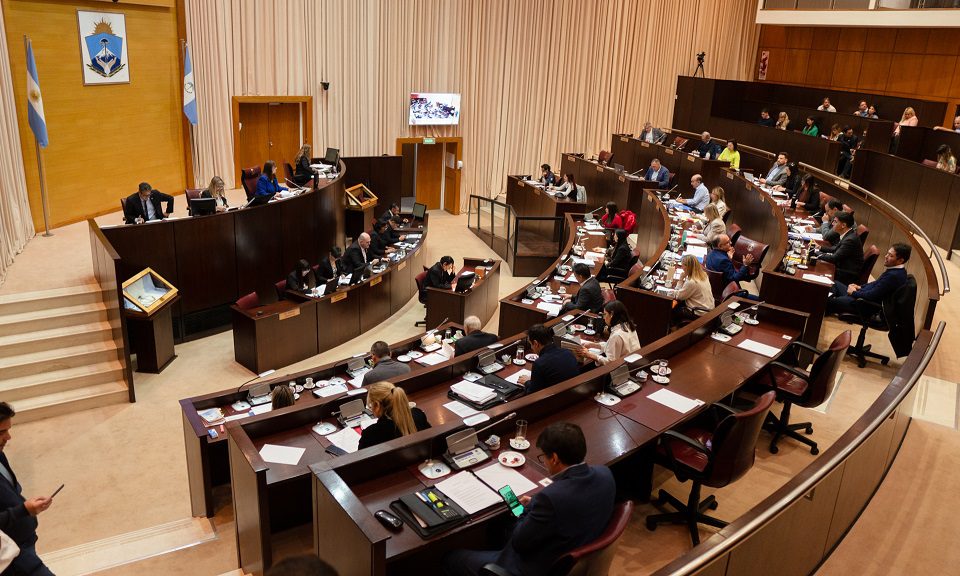 Aprueban paquete de leyes de seguridad