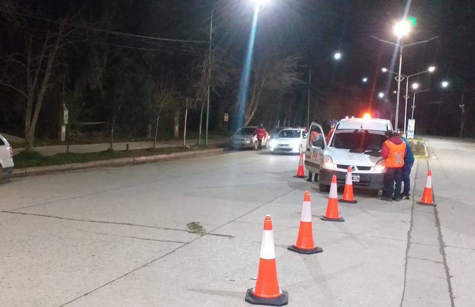 Conducción bajo los efectos del alcohol: el Tribunal de Faltas sancionó con multa e inhabilitación a un conductor en Villa La Angostura